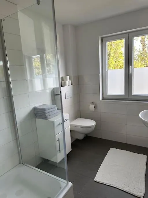 Lägenhet 2-Zimmerwohnung Mit Terrasse Düsseldorf